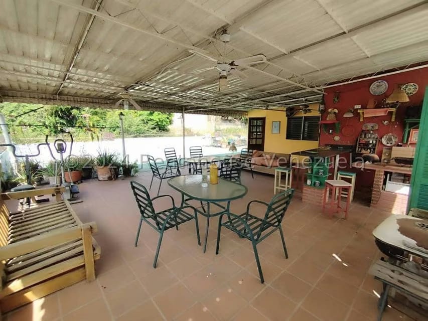 Apartamento (1 Nivel) en Venta en Cumbres de Curumo, Distrito Metropolitano - 28