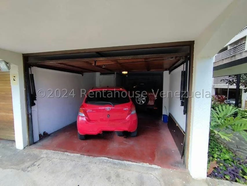 Apartamento (1 Nivel) en Venta en Cumbres de Curumo, Distrito Metropolitano - 31