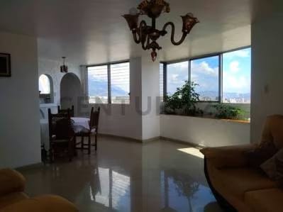 CD -.ALQUILER DE HABITACIONES EN PENTHOUSE. AV. ANDRES BELLO. - 5