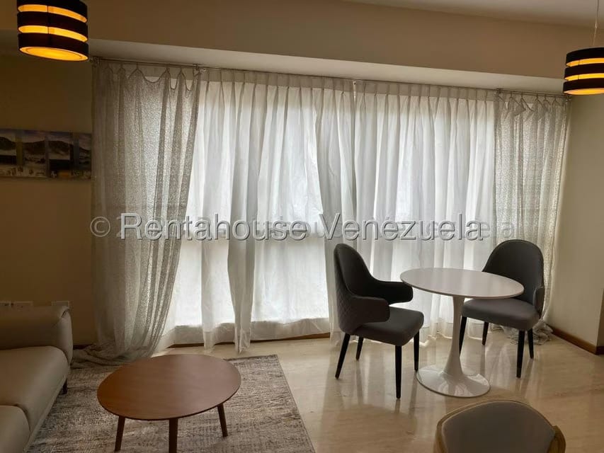 Apartamento (1 Nivel) en Venta en El Rosal, Distrito Metropolitano - 14