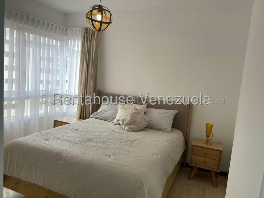 Apartamento (1 Nivel) en Venta en El Rosal, Distrito Metropolitano - 17