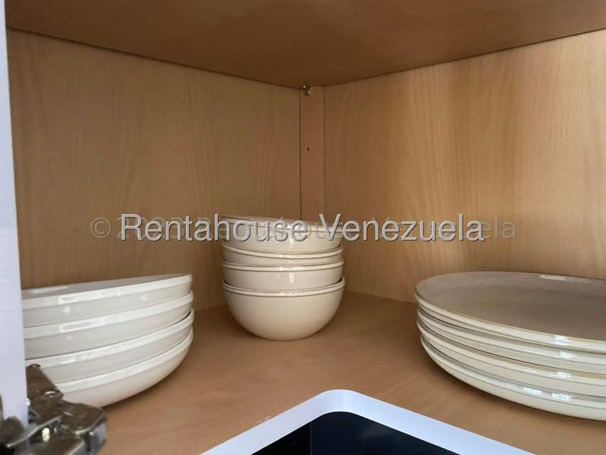Apartamento (1 Nivel) en Venta en El Rosal, Distrito Metropolitano - 34