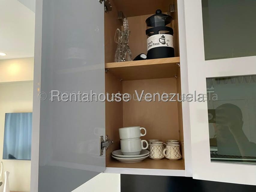 Apartamento (1 Nivel) en Venta en El Rosal, Distrito Metropolitano - 35