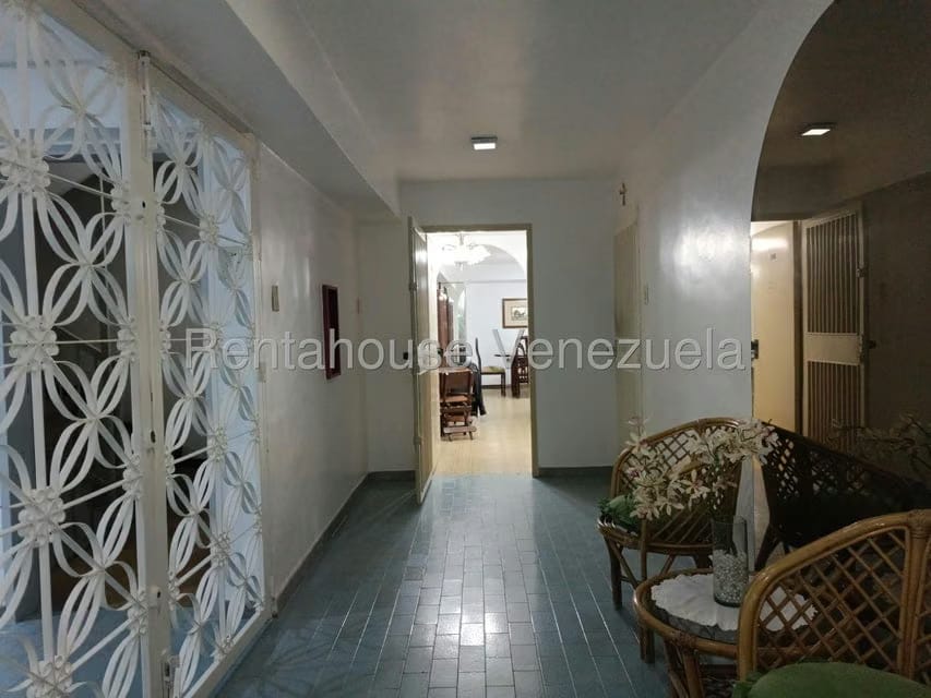 Apartamento (1 Nivel) en Venta en Los Teques, Miranda