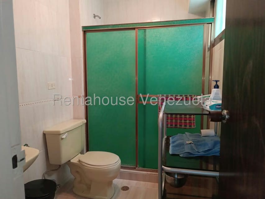 Apartamento (1 Nivel) en Venta en Los Teques, Miranda - 15