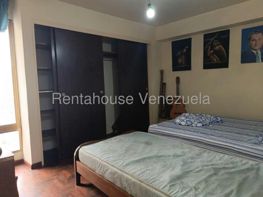 Apartamento (1 Nivel) en Venta en Los Teques, Miranda - 16