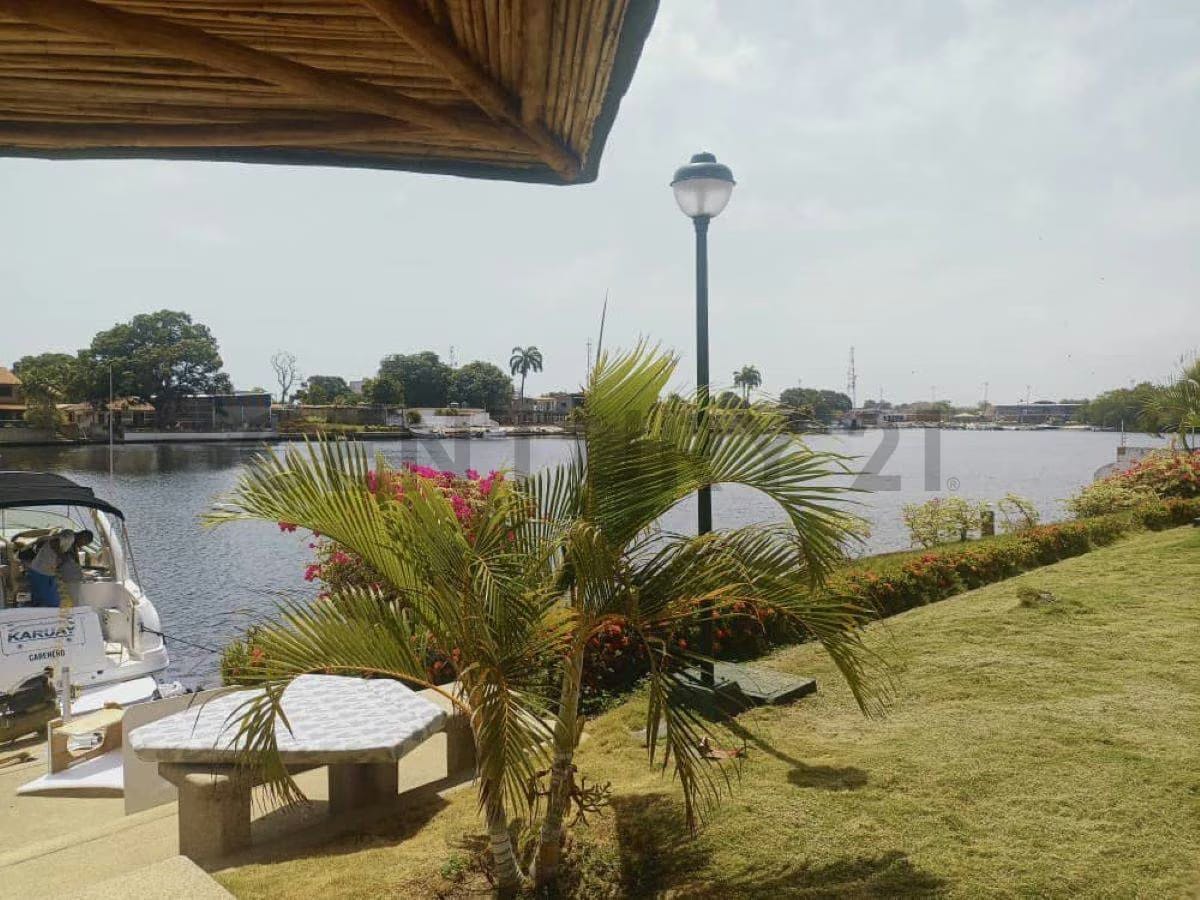 Townhouse en Venta en Puerto Encantado Higuerote - 9