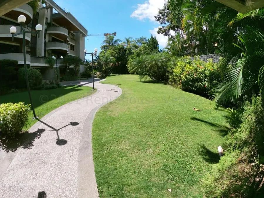 Apartamento en Venta en Los Palos Grandes Caracas