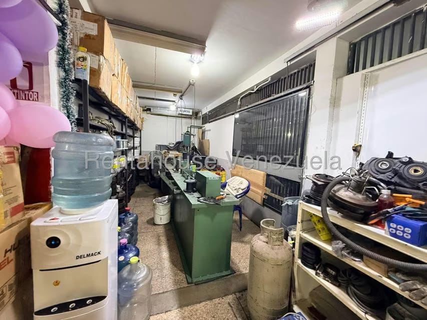 Comercial (Galpon - Deposito) en Venta en Centro, Lara - 19