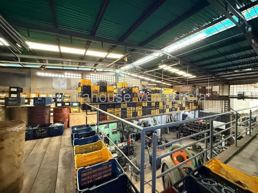 Comercial (Galpon - Deposito) en Venta en Centro, Lara - 27