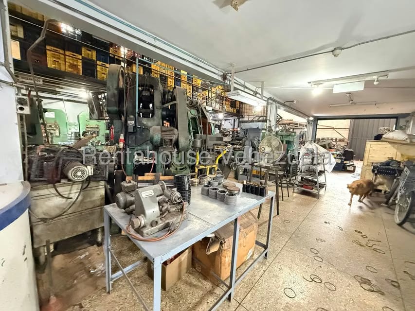 Comercial (Galpon - Deposito) en Venta en Centro, Lara - 7