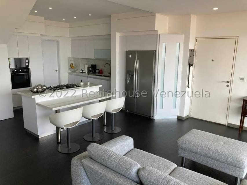 Apartamento (Duplex) en Venta en Oripoto, Distrito Metropolitano - 2