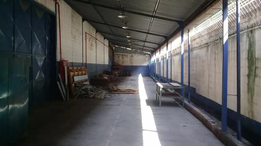 Galpon en Venta en Valencia - 11