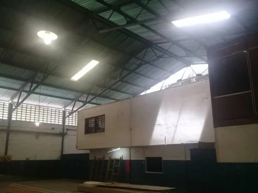 Galpon en Venta en Valencia - 7