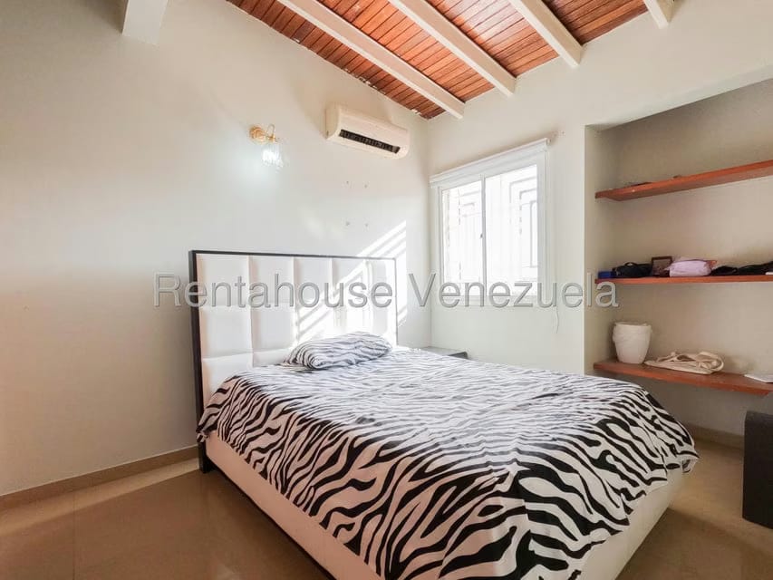 Casa (Duplex) en Venta en Roca Del Valle, Lara - 13