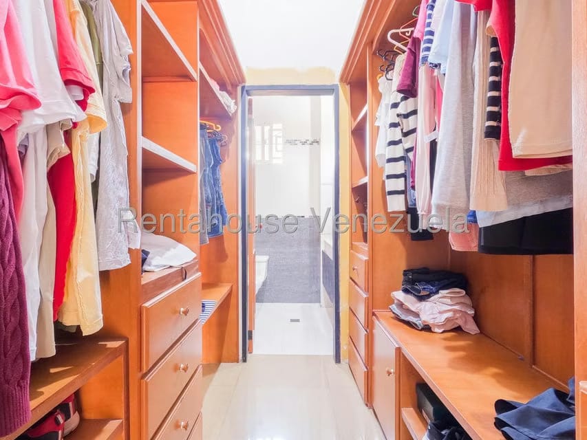 Casa (Duplex) en Venta en Roca Del Valle, Lara - 16