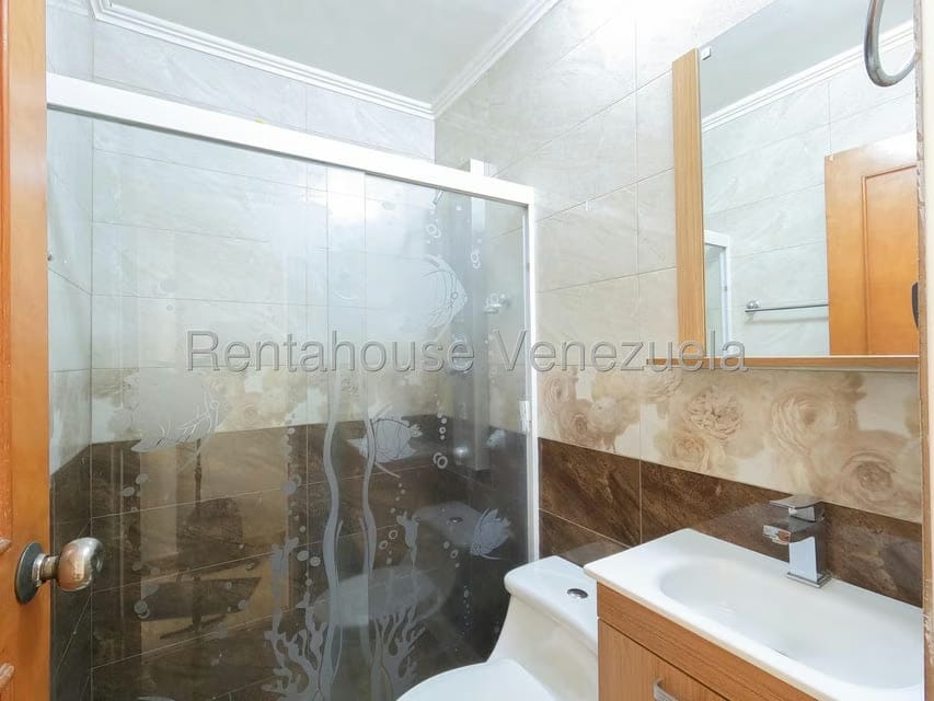 Casa (Duplex) en Venta en Roca Del Valle, Lara - 9