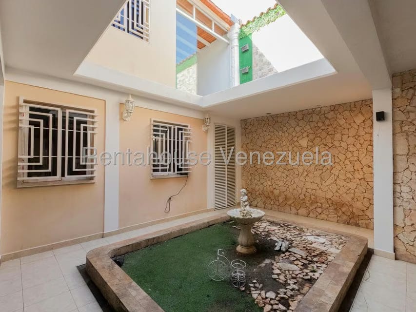 Casa (Duplex) en Venta en Roca Del Valle, Lara - 10