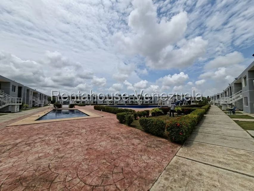 Apartamento (1 Nivel) en Venta en Flamingo, Falcon - 16