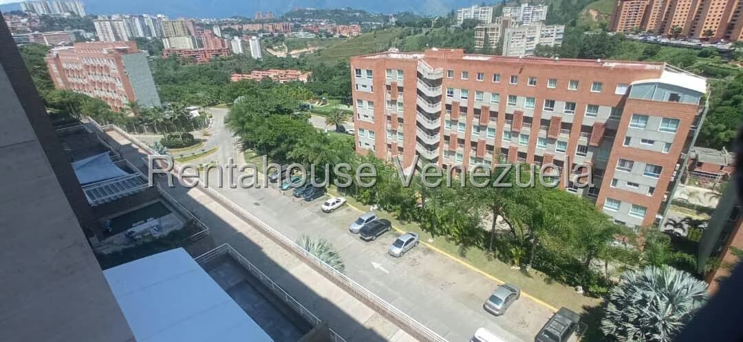 Apartamento (1 Nivel) en Alquiler en Escampadero, Distrito Metropolitano - 13