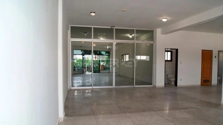 Oficina en Venta en Araure C.C Puente Araure Planta Oficina PA-05 - 25