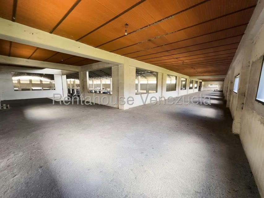 Comercial (Galpon - Deposito) en Venta en Rio Tuy, Miranda - 15