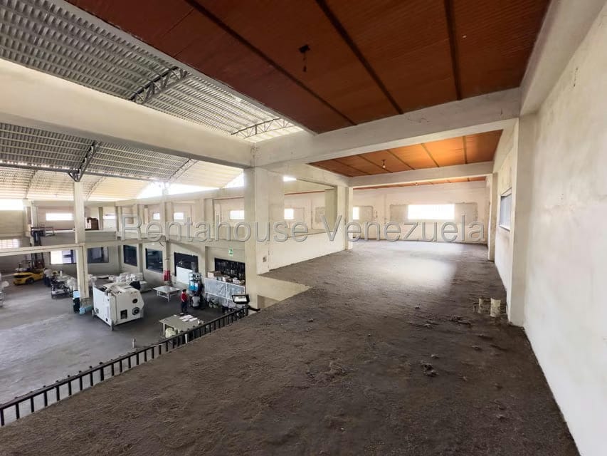 Comercial (Galpon - Deposito) en Venta en Rio Tuy, Miranda - 16