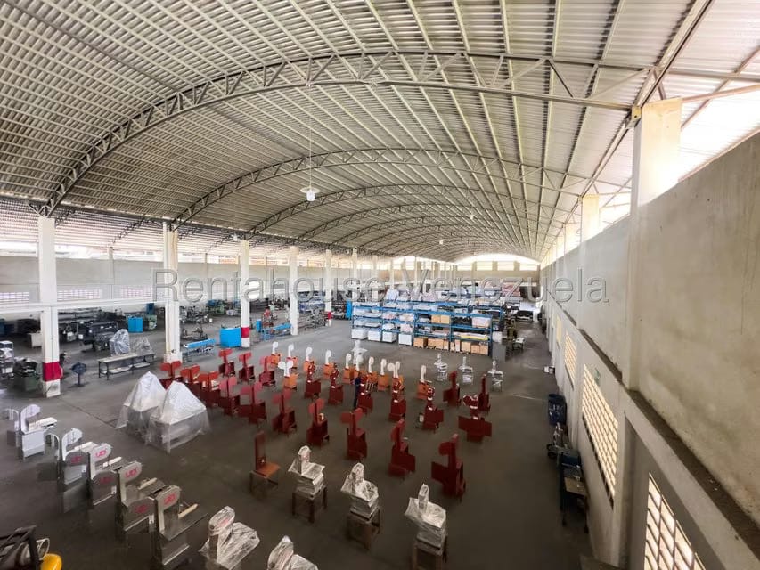 Comercial (Galpon - Deposito) en Venta en Rio Tuy, Miranda - 19