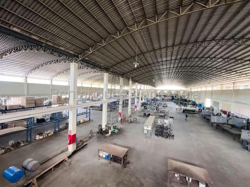 Comercial (Galpon - Deposito) en Venta en Rio Tuy, Miranda - 20