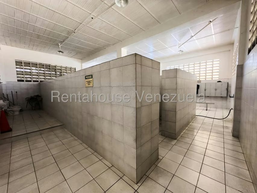 Comercial (Galpon - Deposito) en Venta en Rio Tuy, Miranda - 21