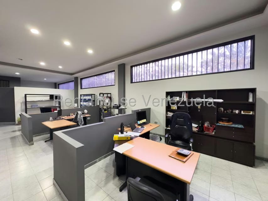 Comercial (Galpon - Deposito) en Venta en Rio Tuy, Miranda - 28