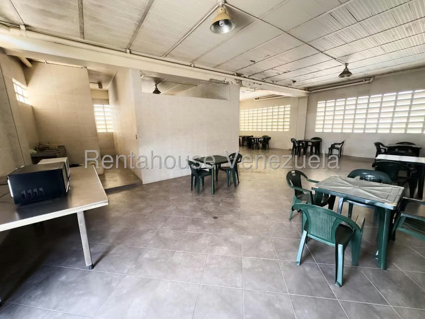 Comercial (Galpon - Deposito) en Venta en Rio Tuy, Miranda - 34