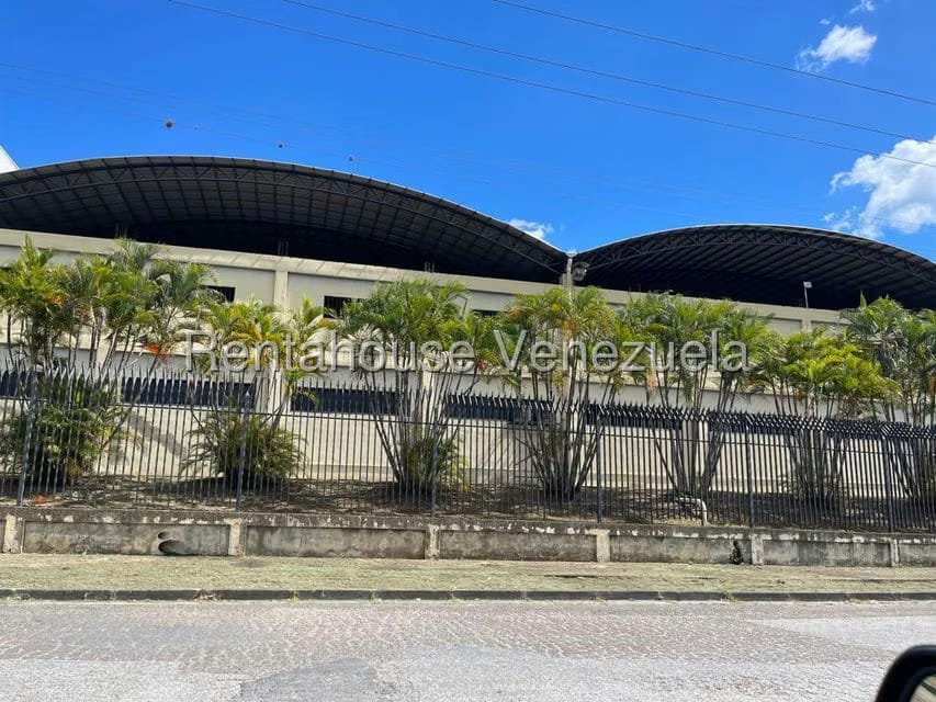 Comercial (Galpon - Deposito) en Venta en Rio Tuy, Miranda - 41