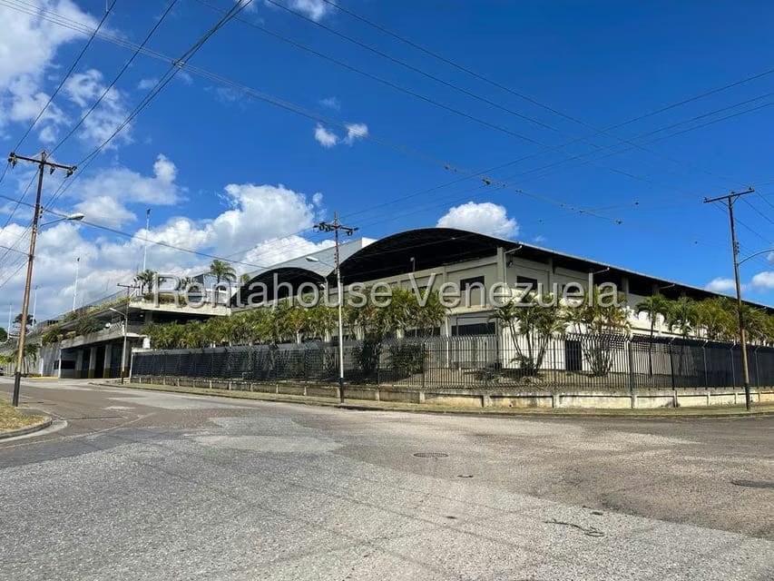 Comercial (Galpon - Deposito) en Venta en Rio Tuy, Miranda - 42