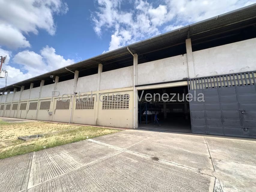 Comercial (Galpon - Deposito) en Venta en Rio Tuy, Miranda - 6