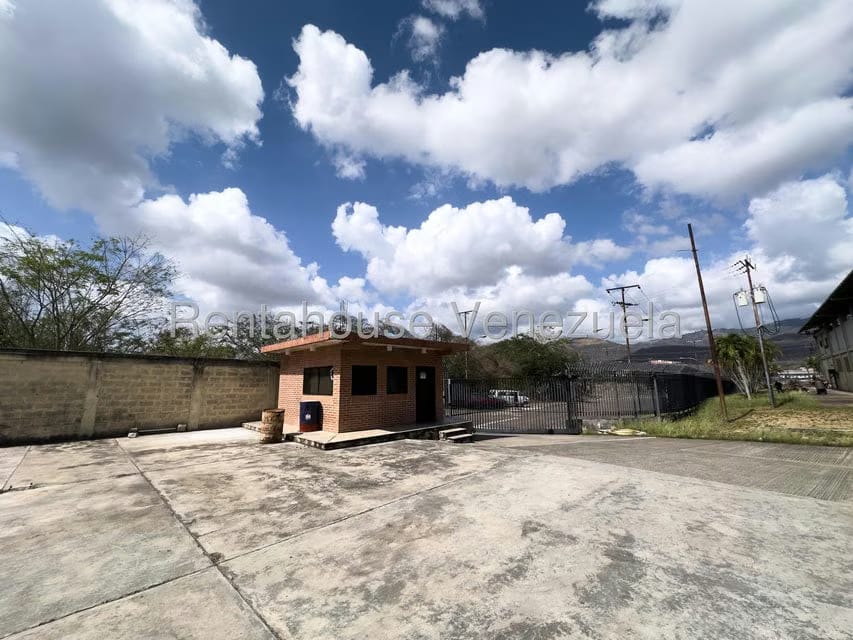Comercial (Galpon - Deposito) en Venta en Rio Tuy, Miranda - 7