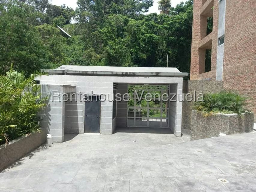 Apartamento (1 Nivel) en Alquiler en Solar del Hatillo, Distrito Metropolitano - 13
