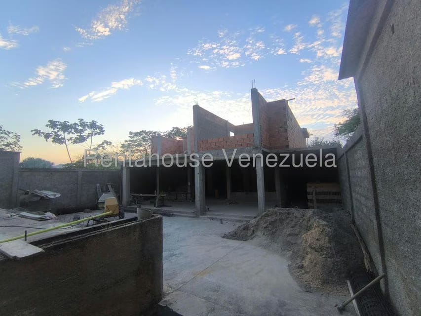 Terreno (Comercial) en Venta en Las Morochas II, Carabobo - 2
