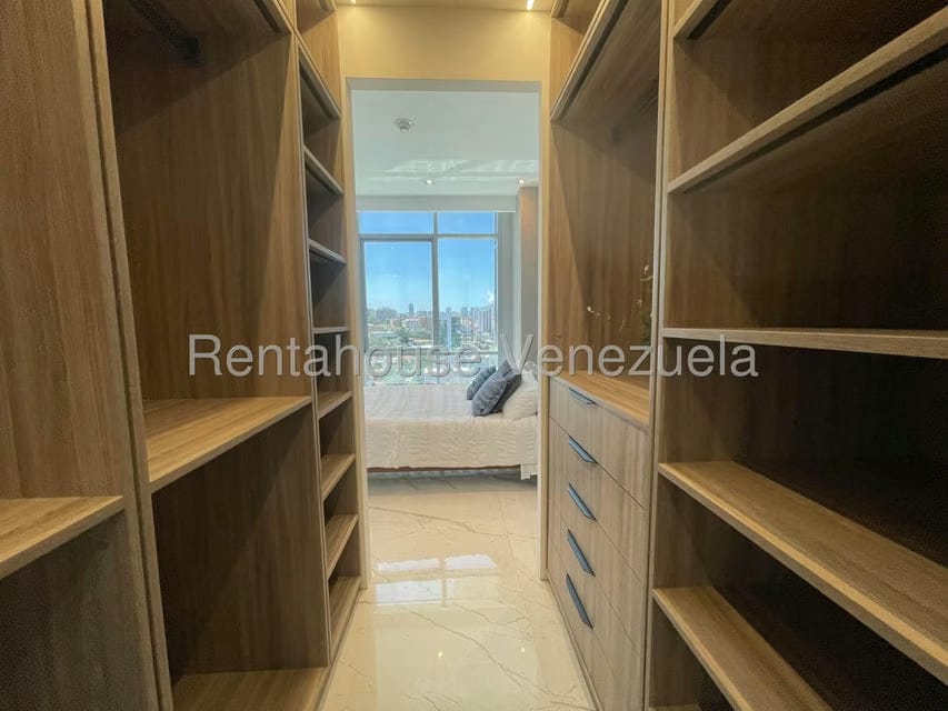 Apartamento (1 Nivel) en Venta en Las Mercedes, Distrito Metropolitano - 19