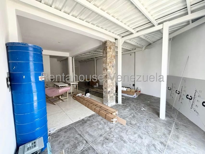 Comercial (Local Comercial) en Alquiler en Parroquia Concepcion, Lara - 3