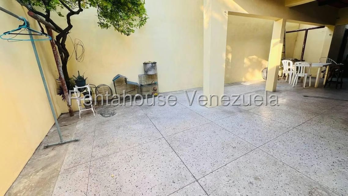 Casa (1 Nivel) en Venta en Fundacion Mendoza, Aragua - 30