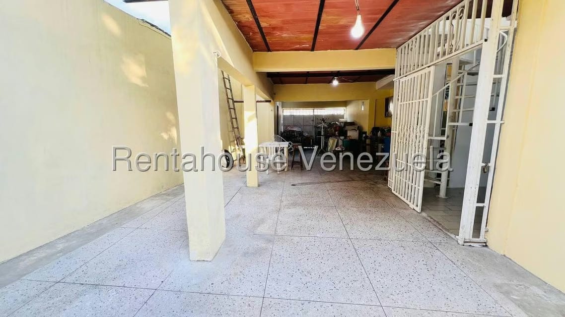 Casa (1 Nivel) en Venta en Fundacion Mendoza, Aragua - 34