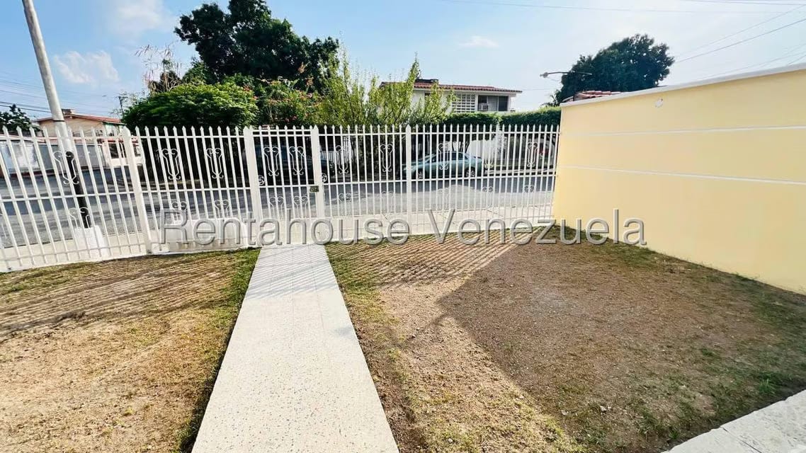 Casa (1 Nivel) en Venta en Fundacion Mendoza, Aragua - 40