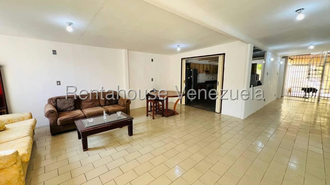 Casa (1 Nivel) en Venta en Fundacion Mendoza, Aragua - 6