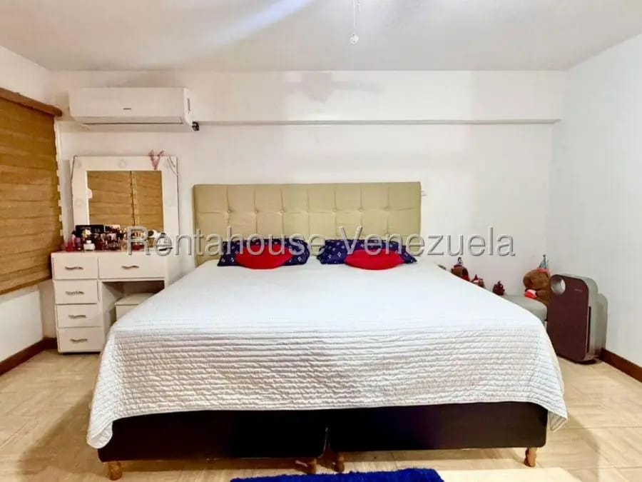 Apartamento en Venta en Cumbres de Curumo Caracas - 30