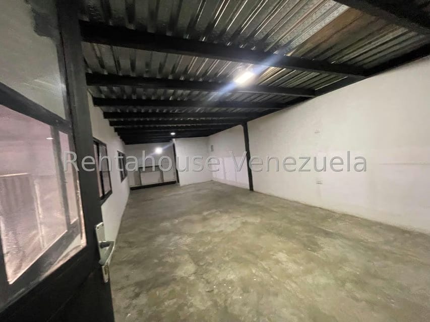 Comercial (Galpon - Deposito) en Alquiler en Miraflores, Portuguesa - 12