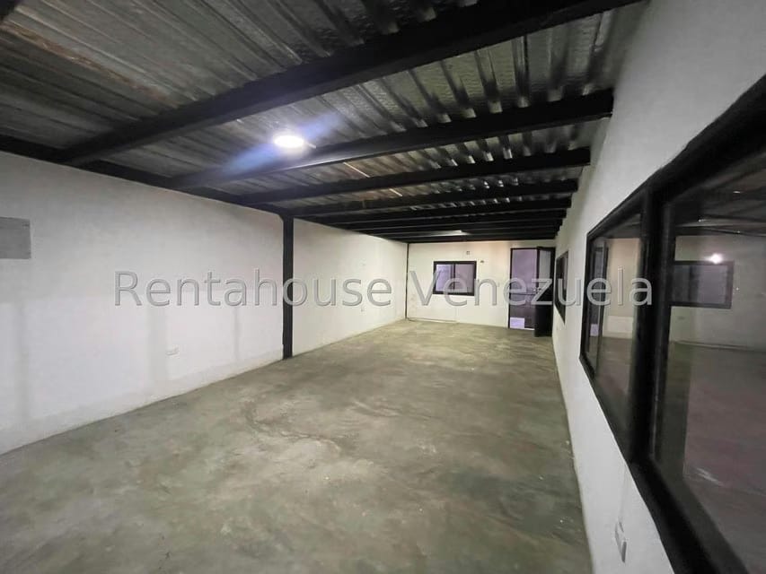 Comercial (Galpon - Deposito) en Alquiler en Miraflores, Portuguesa - 8