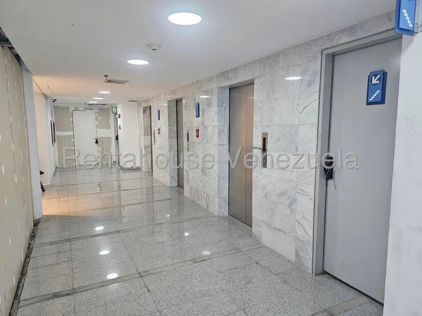 Comercial (Oficina) en Venta en Las Mercedes, Distrito Metropolitano - 6
