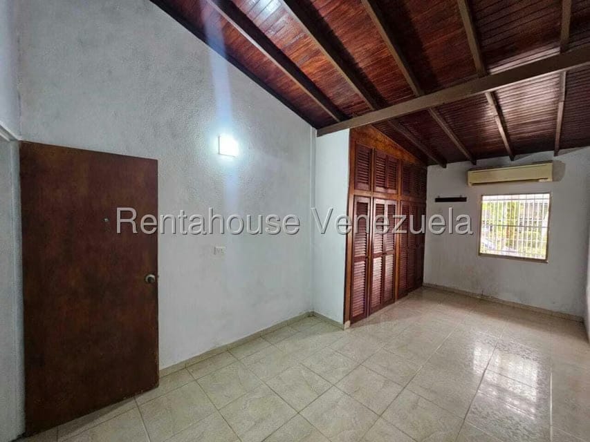 Casa (Duplex) en Alquiler en La Morita, Aragua - 18