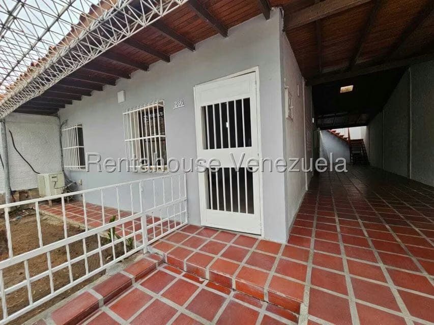 Casa (Duplex) en Alquiler en La Morita, Aragua - 22